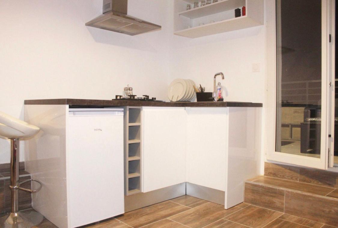 מריניאן Appartements Meublees A Cote De L'Aeroport Marseille Provence מראה חיצוני תמונה